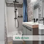 Cocooning 2-4 Personnes Avec Salle De Jeux Daire *